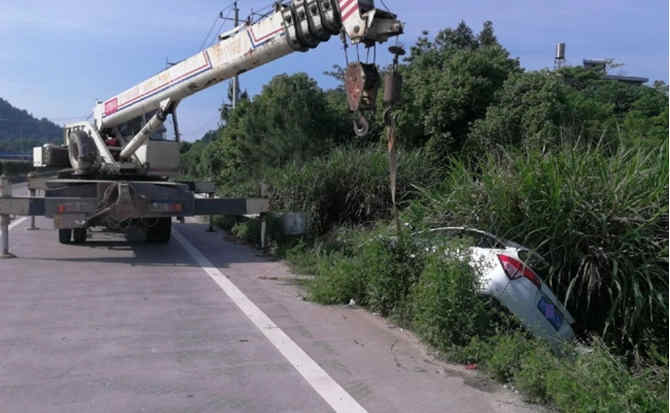 江口重载吊车救援